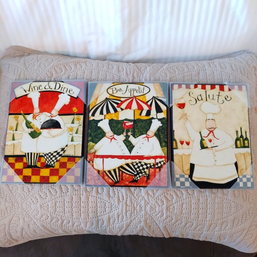 Set of 3 wall decor Wine & Dine  New In Packaging